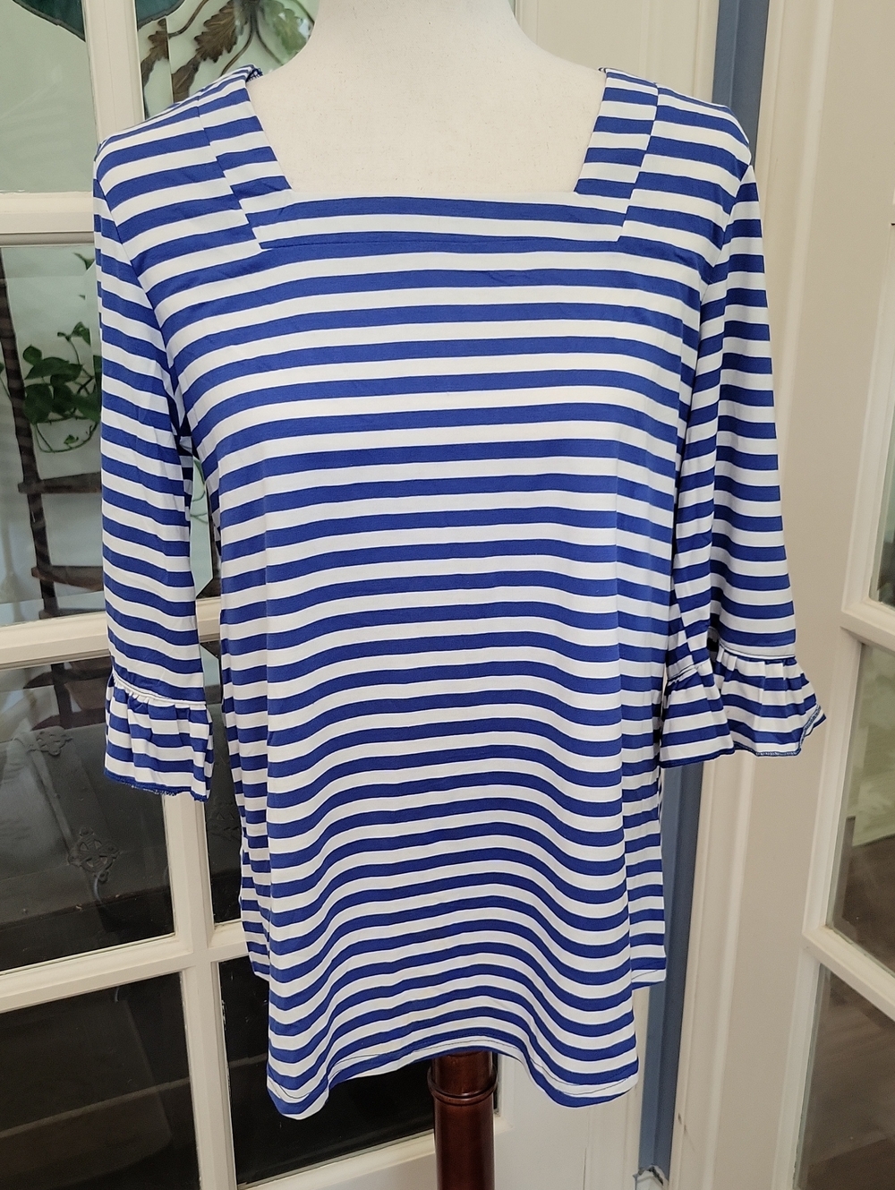 **NEW** POETSKY Women's Half-Sleeve Tee Blue White Stripes | Size: M